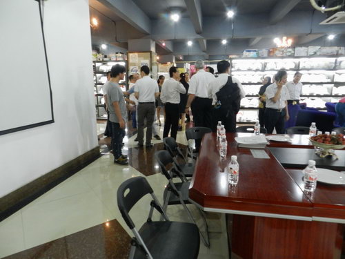 馬來西亞東海岸經(jīng)濟(jì)特區(qū)發(fā)展理事會執(zhí)行總裁艾薩一行到我公司考察。